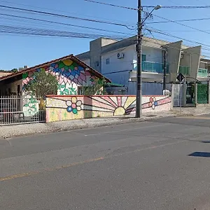 Flores 2 Quarto em Acomodações Particulares
